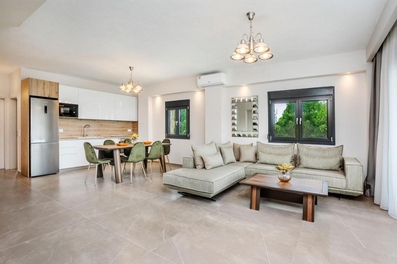 Epta Villas Luxury Redefined 圣帕拉斯凯维 外观 照片