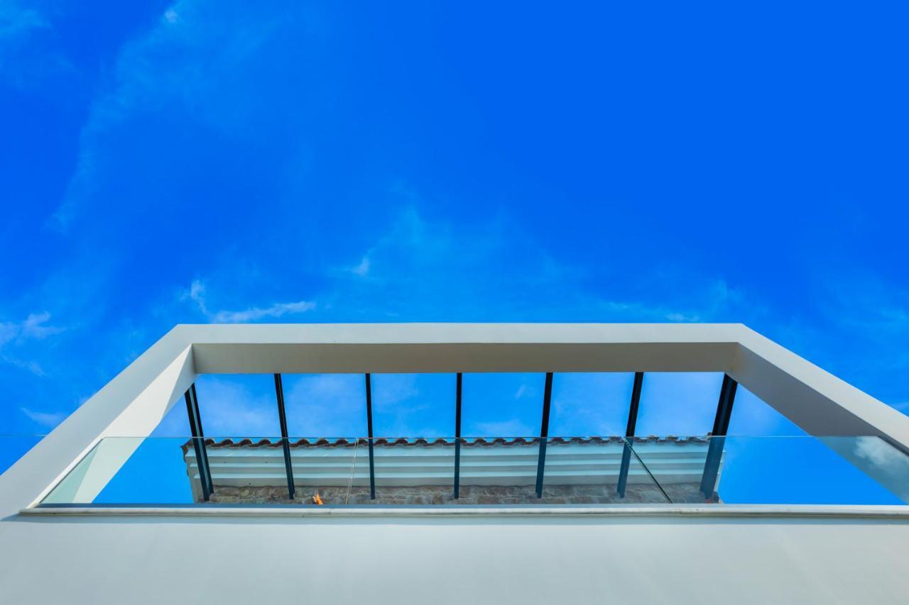 Epta Villas Luxury Redefined 圣帕拉斯凯维 外观 照片
