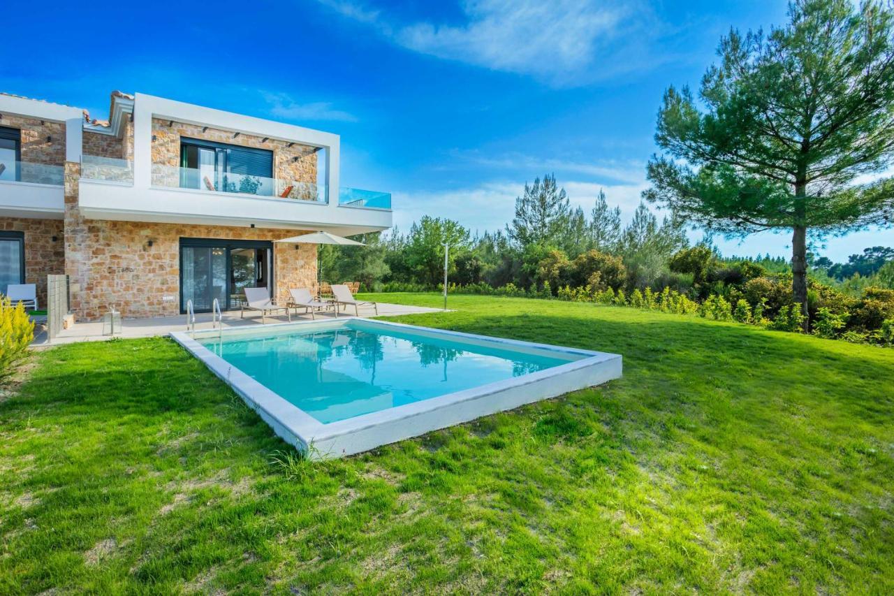 Epta Villas Luxury Redefined 圣帕拉斯凯维 外观 照片